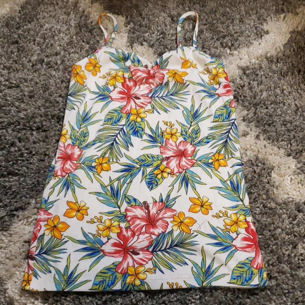 Tropical Top